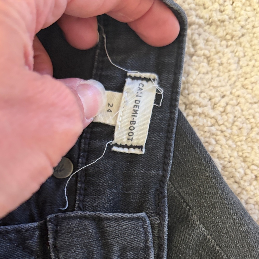 Madewell Black Cali Demi-boot Button-Fly Flare Jeans - Picture 3 of 9